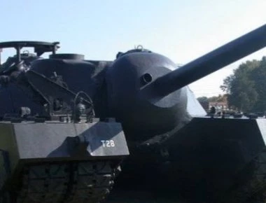Βίντεο: Παράξενες πολεμικές μηχανές